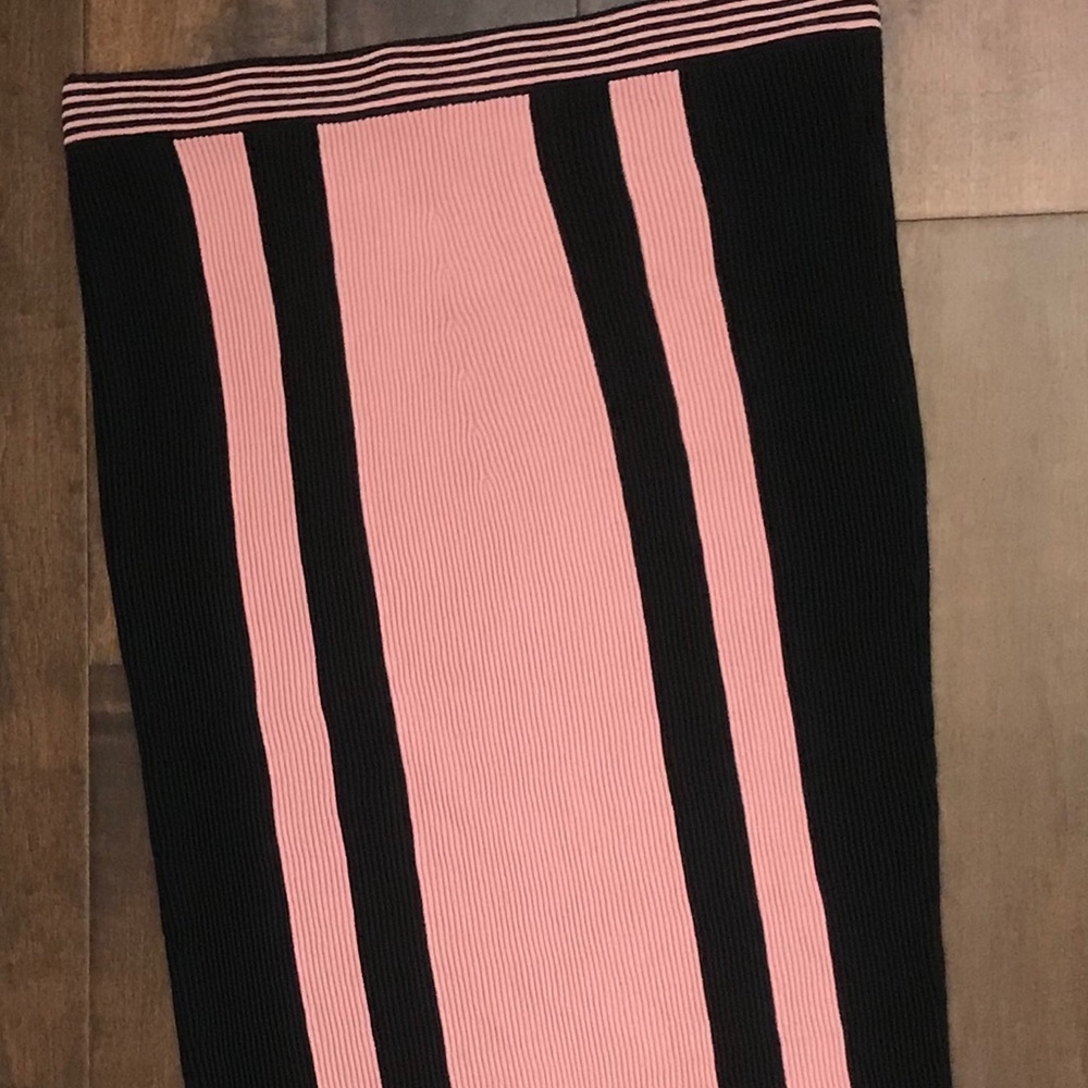 Eva Mendes Pencil Skirt